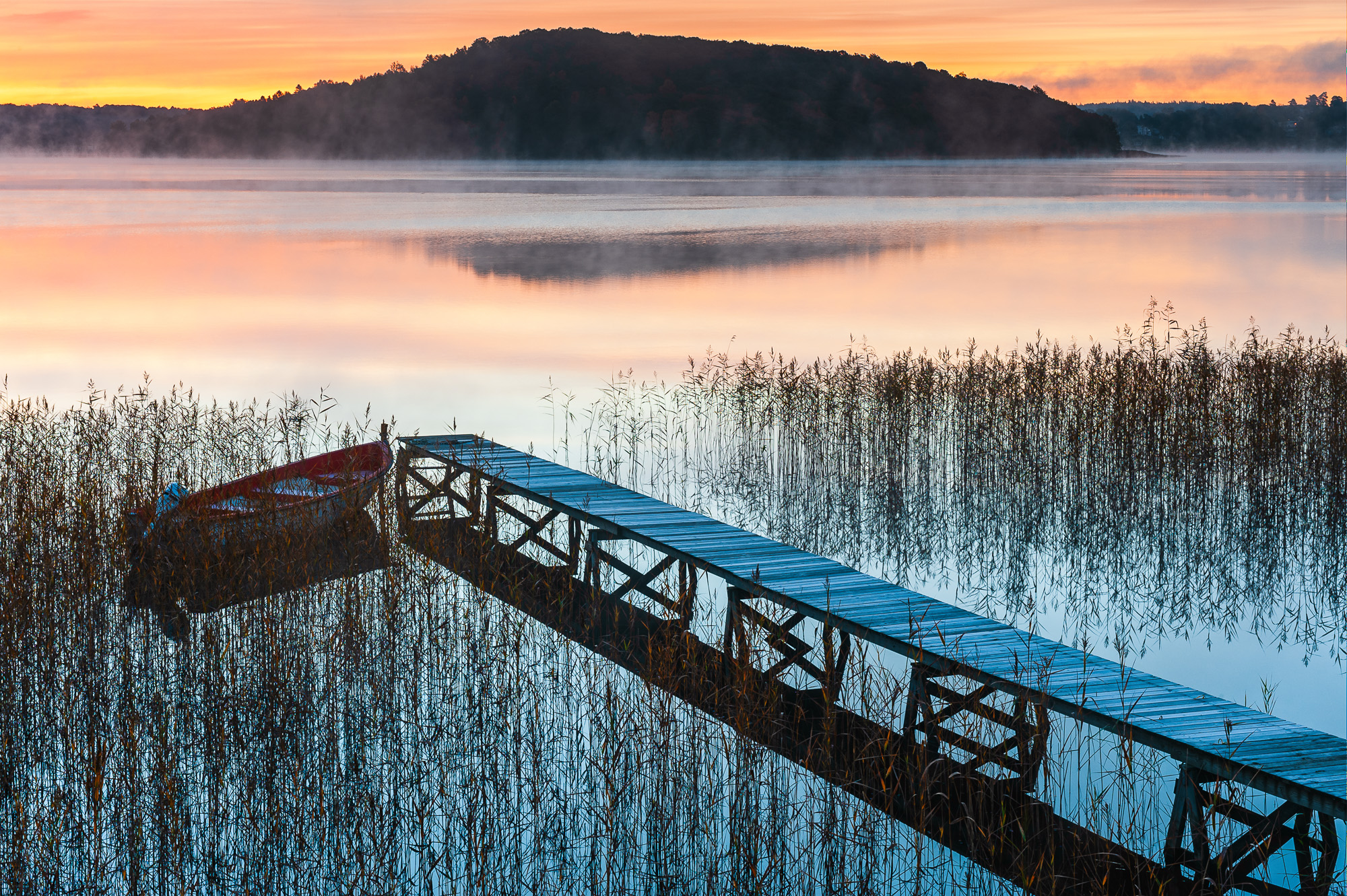 Soluppgång vid Rådasjön, Mölndal.