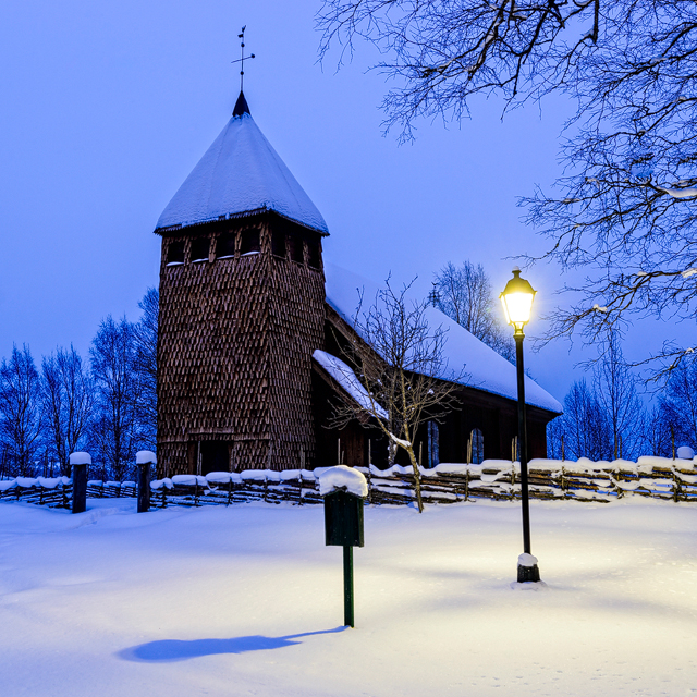 Särna gammelkyrka är en kyrkobyggnad intill Österdalälven i Särna. Den tillhör Idre-Särna församling i Västerås stift.