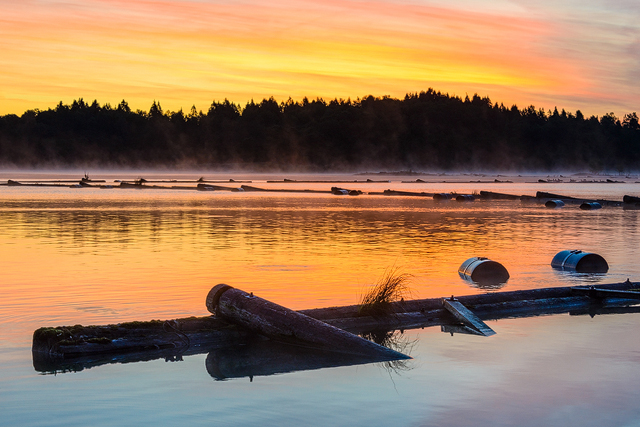 Islänsa tvärs över Göta Älv, vid Fredrikslund. Foto: Mikael Svensson