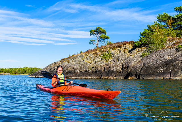 Paddling i Tranebergs skärgård, Vänern. Foto: Mikael Svensson