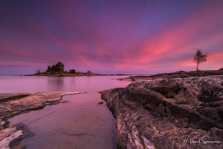 Soluppgång vid Vänersnäs, Vänern. Foto: Mikael Svensson