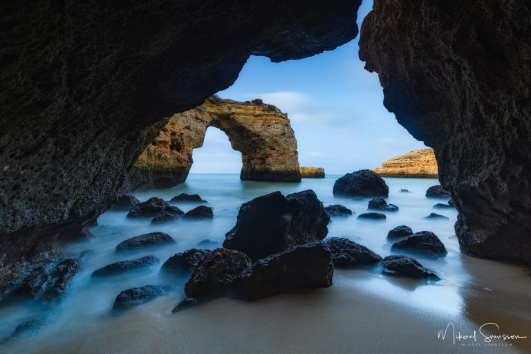 Praia de Albandeira, Algarve, Portugal. Foto: Mikael Svensson, www.mikaelsvensson.com