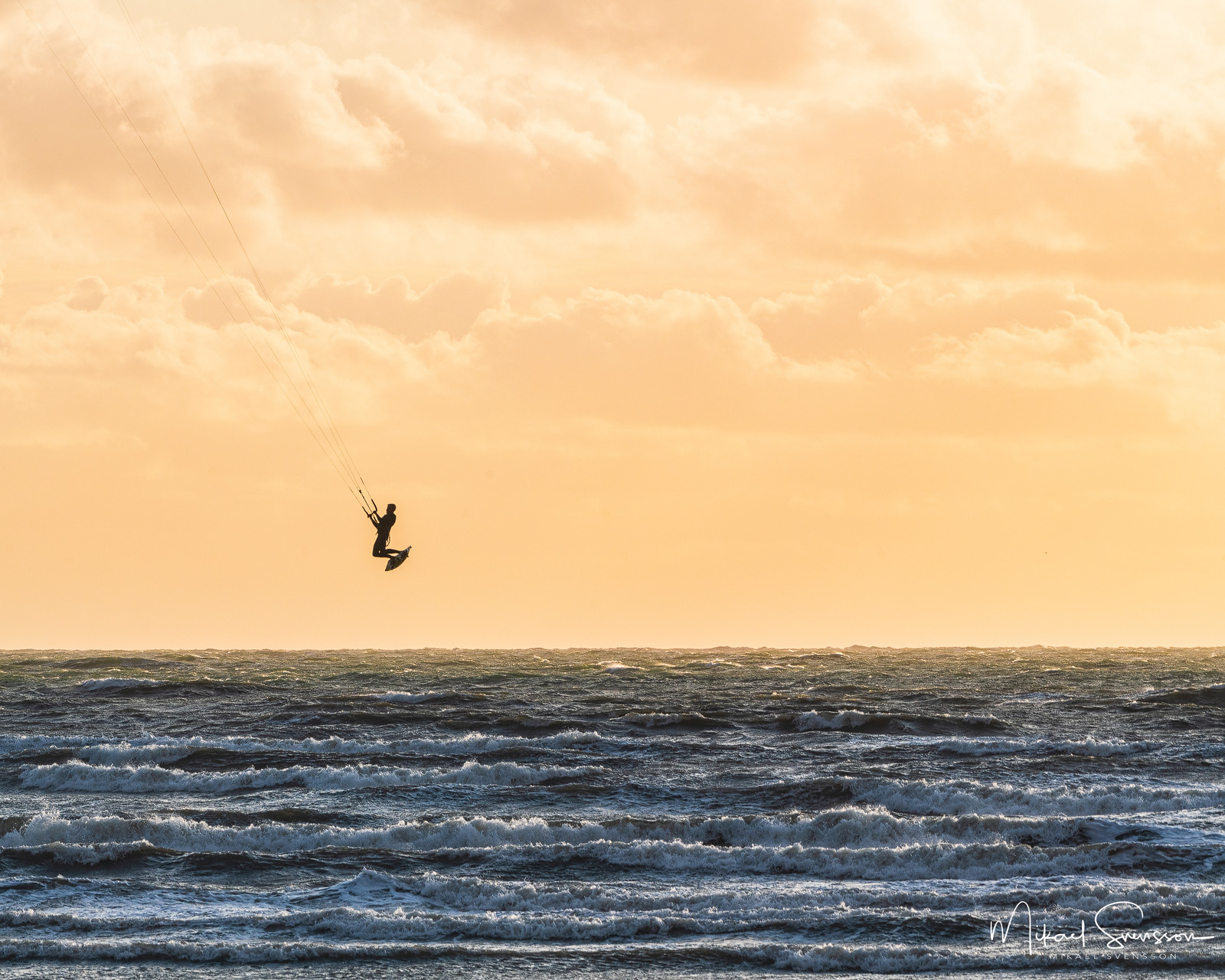Kitesurfning i Apelviken, Varberg.