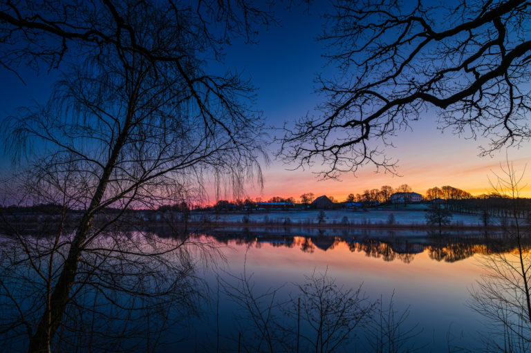 Soluppgång vid Nääs, Sävelången.