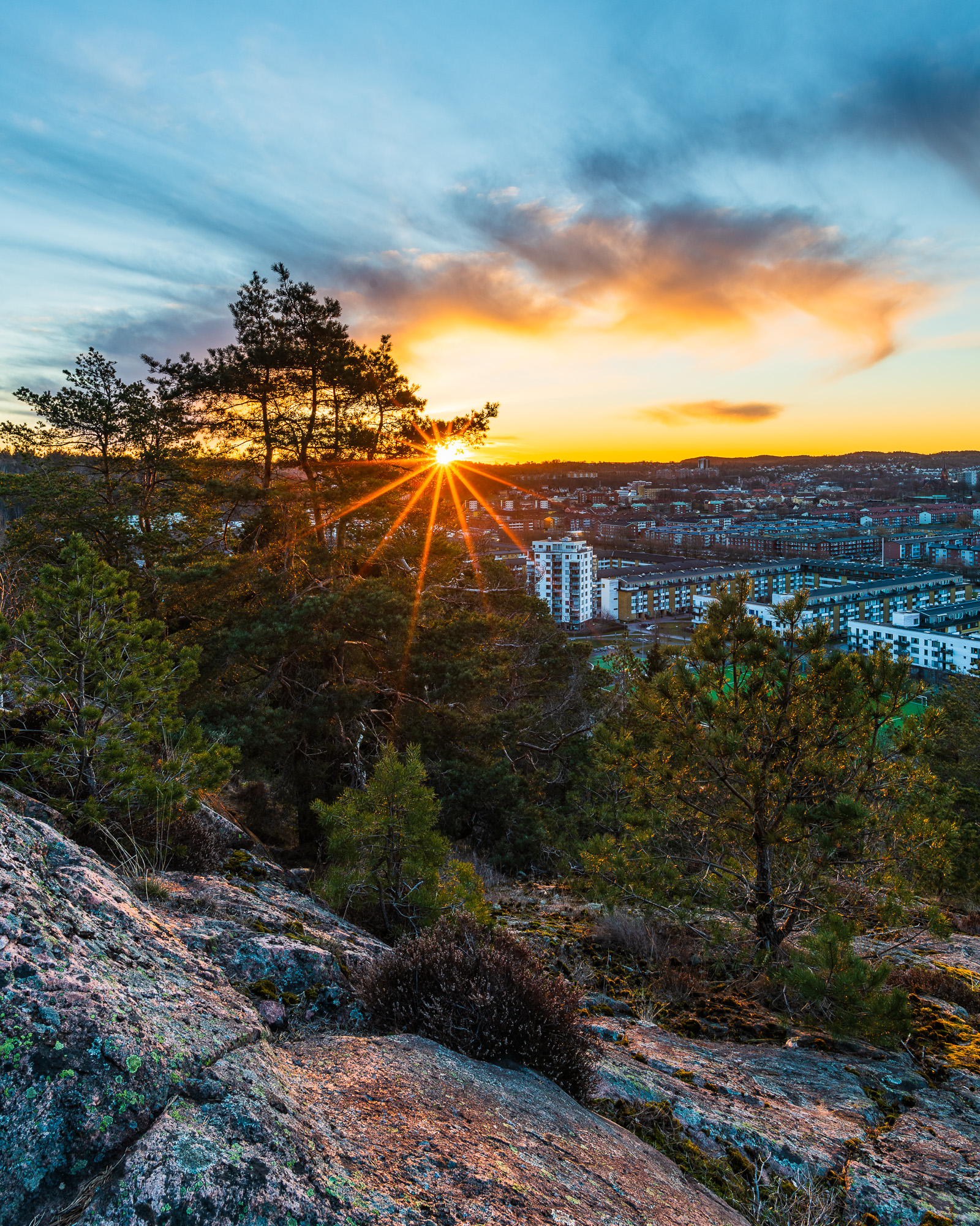 Soluppgång vid Västerberget, Mölndal.