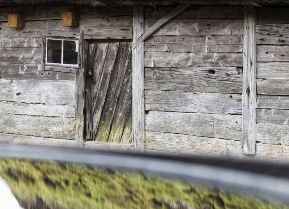 Äskhults by, Kungsbacka kommun