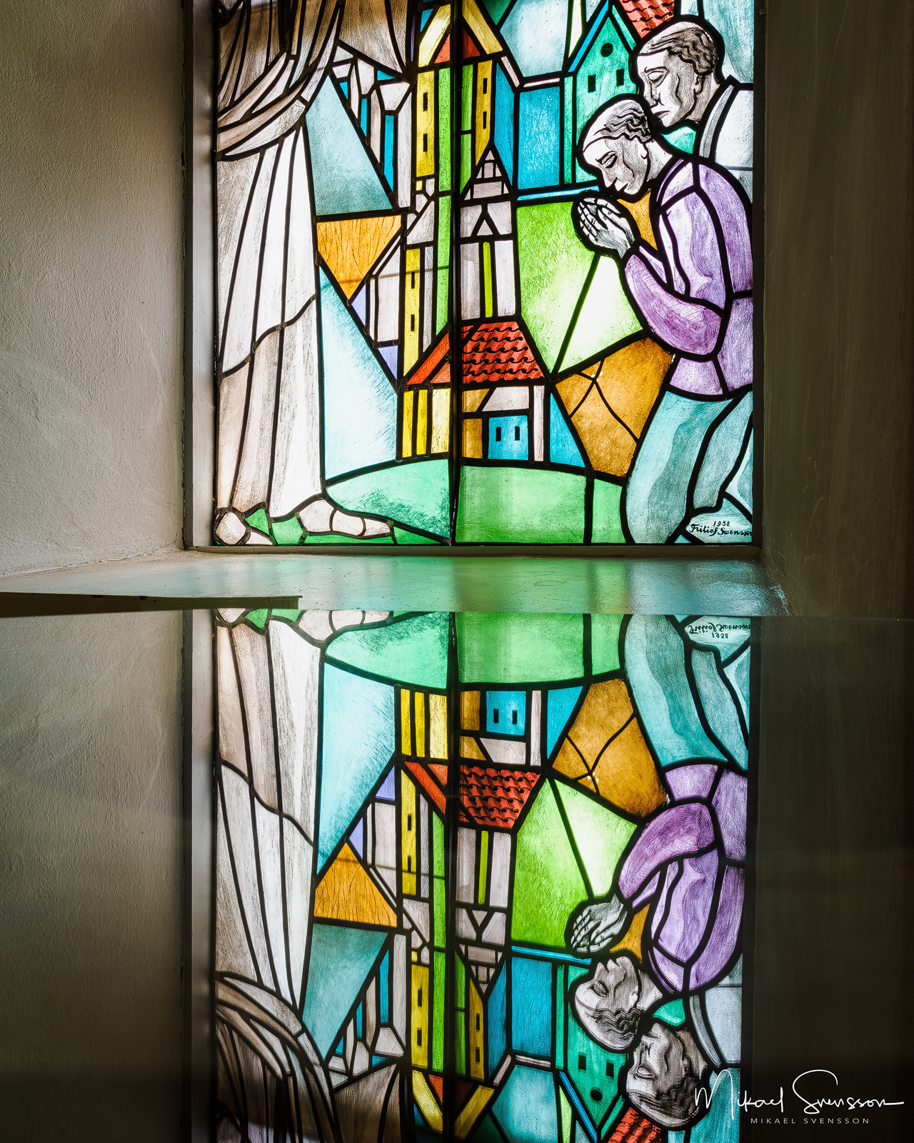 Fönster i Torslanda kyrka, Hisingen.