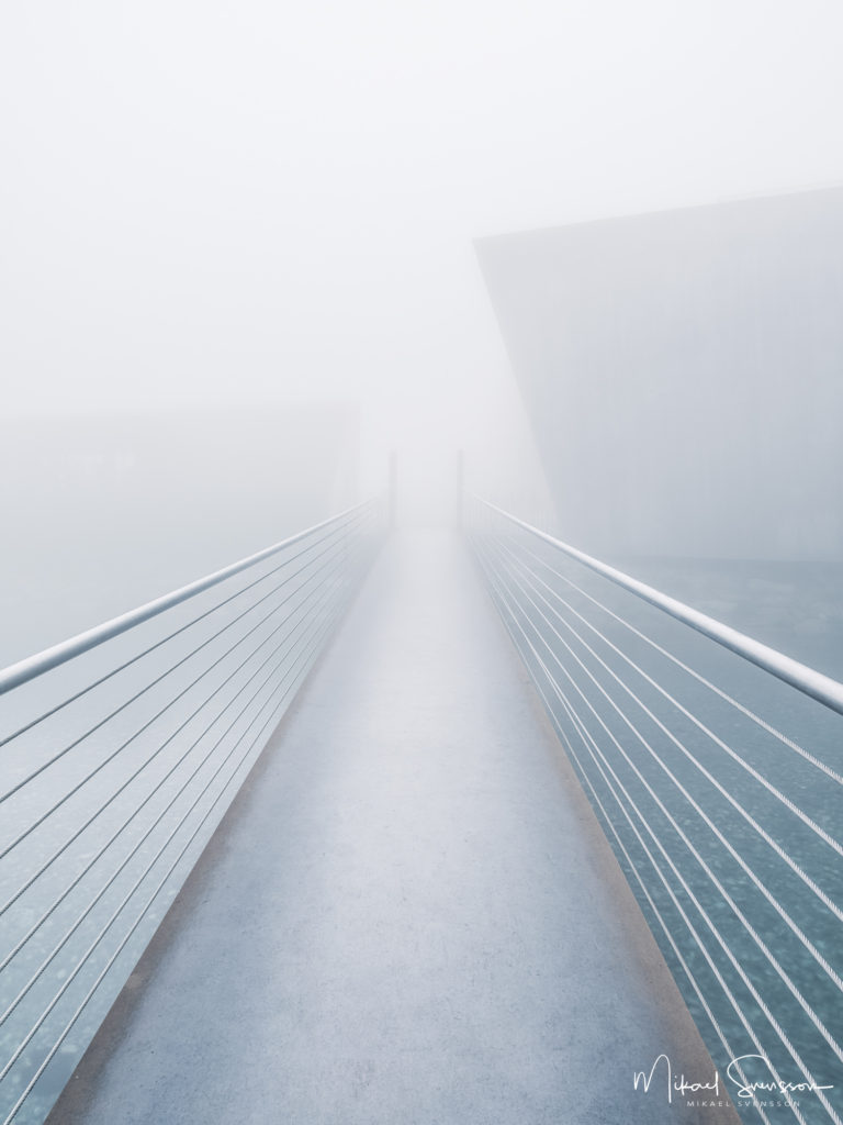 Övergång till Trollstigen kafe, Møre og Romsdal, Norge