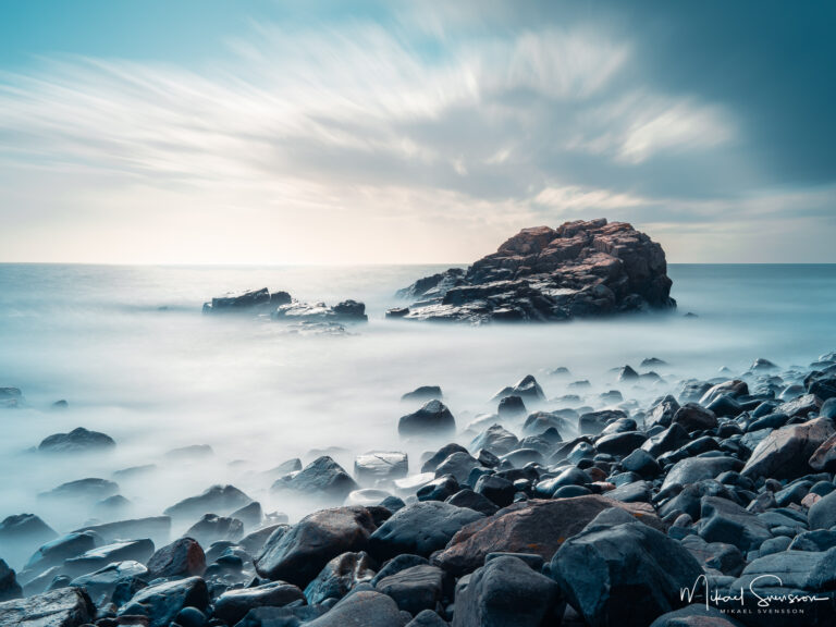 Klippa i havet utanför Kullaberg, Höganäs kommun.